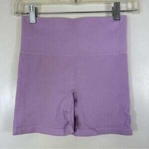 TNA by Aritzia Lilac Purple 3” ribbed bike shorts